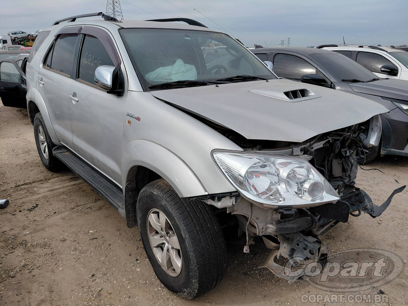 Veículo Toyota Hilux SW4 Toyota Hilux SW4 3.0 D-4D Turbo 2007 Conservado 2007 em leilão