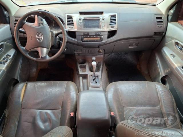 2013 TOYOTA HILUX CD 