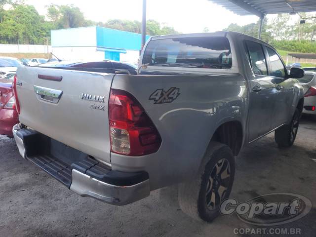 2017 TOYOTA HILUX CD 