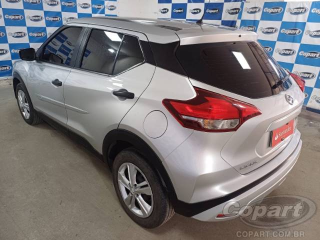 2022 NISSAN KICKS 