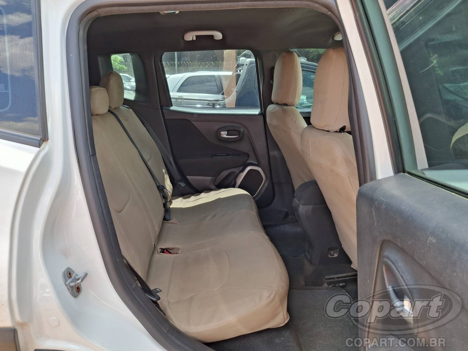 2016 JEEP RENEGADE — foto 6 de 10