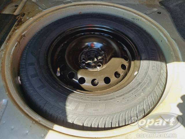 2013 VOLKSWAGEN VOYAGE 