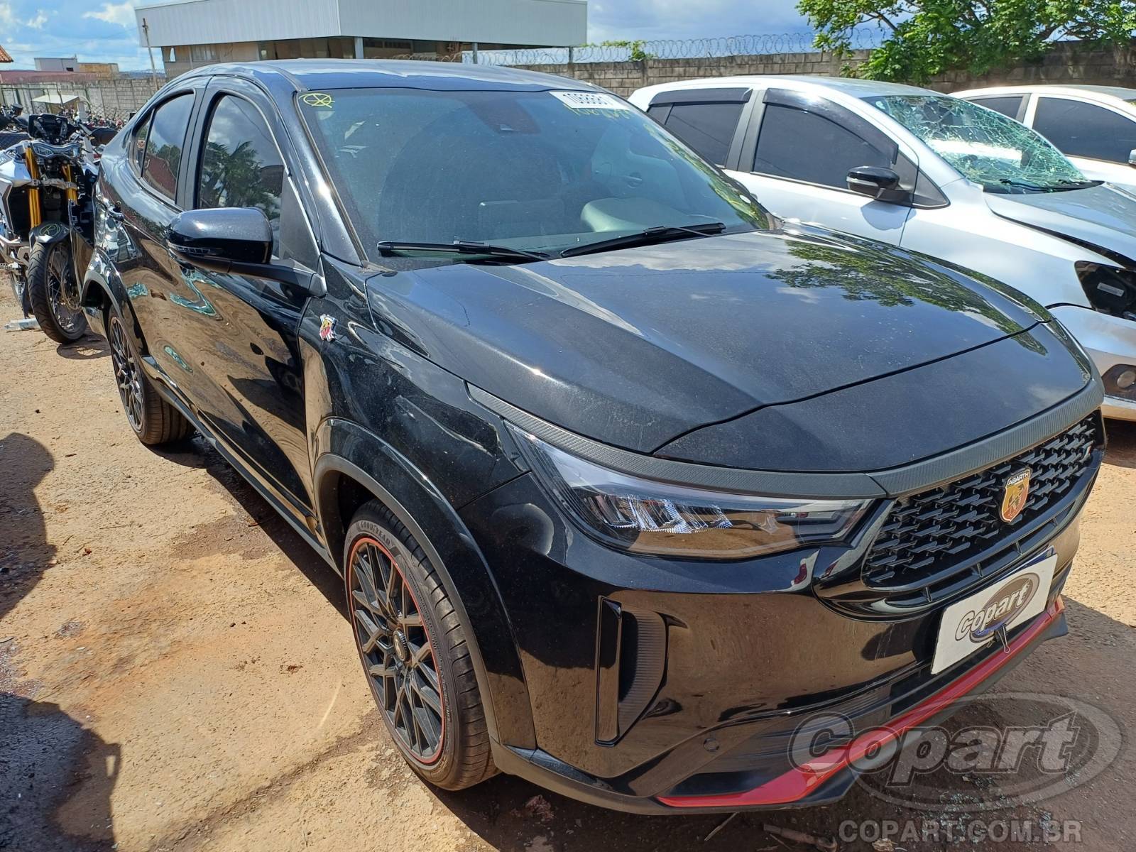 FIAT FASTBACK 2025 SUV Pequenos