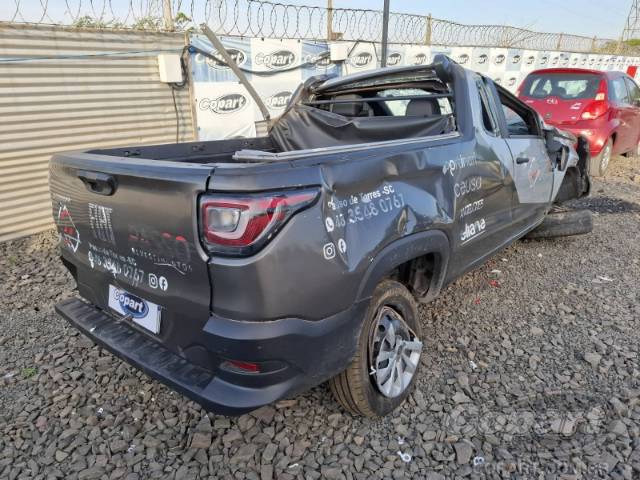 2025 FIAT STRADA 