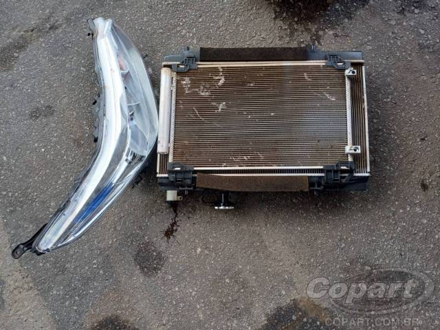 2024 TOYOTA YARIS SEDA 