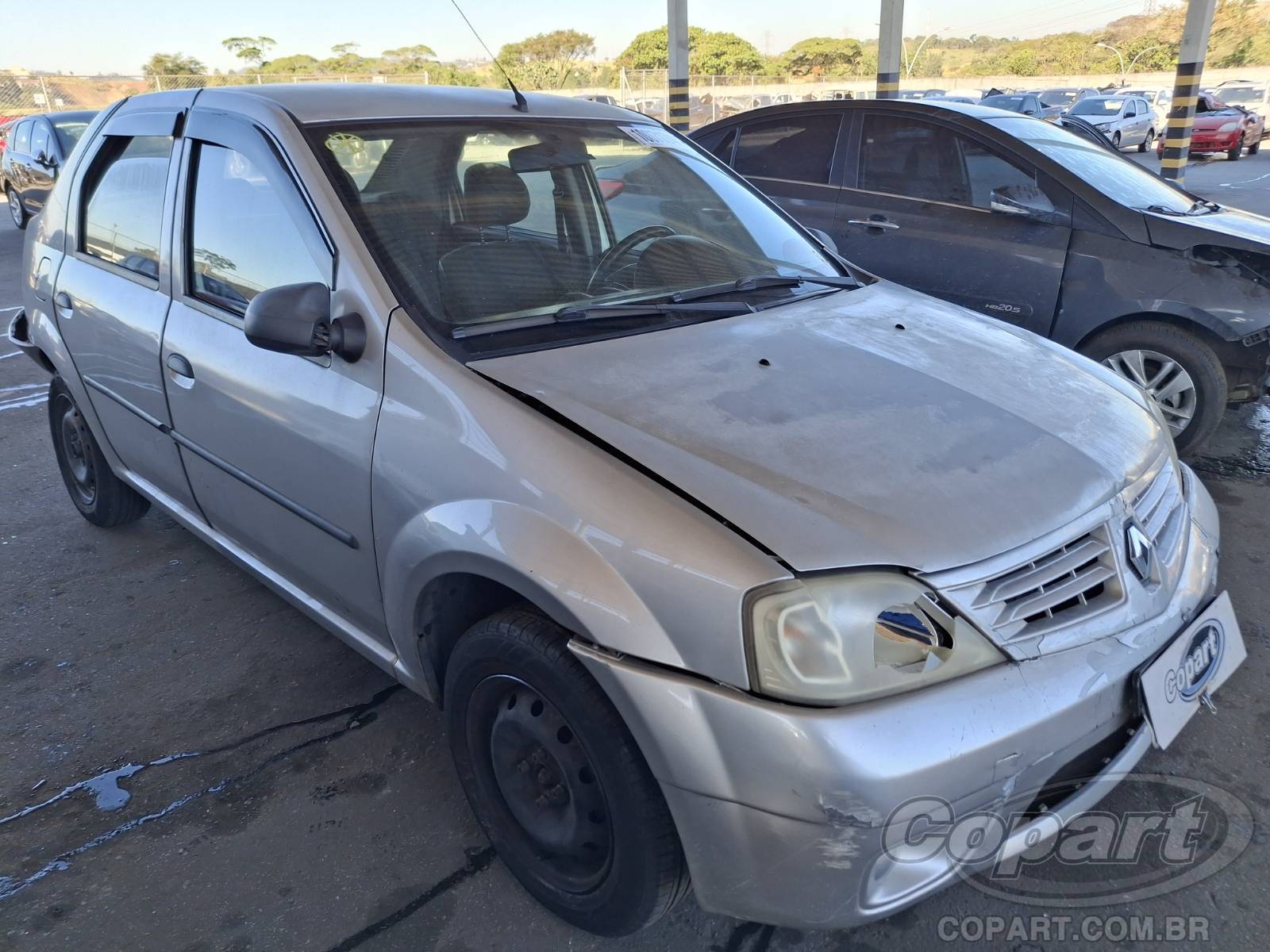 RENAULT LOGAN Expression 1.6 Hi-Flex 2010