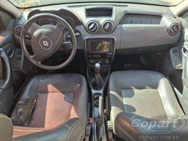 2015 RENAULT DUSTER 
