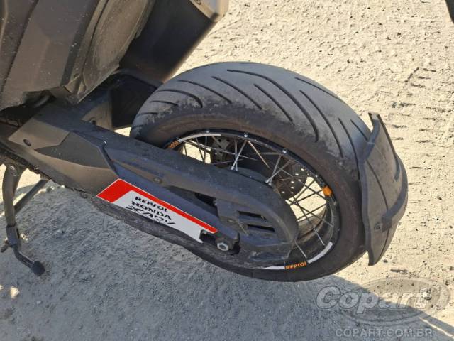 2019 HONDA X-ADV 