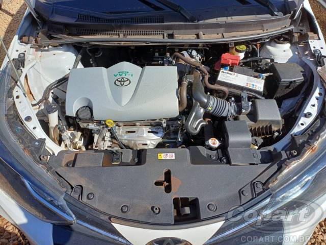 2023 TOYOTA YARIS SEDA 