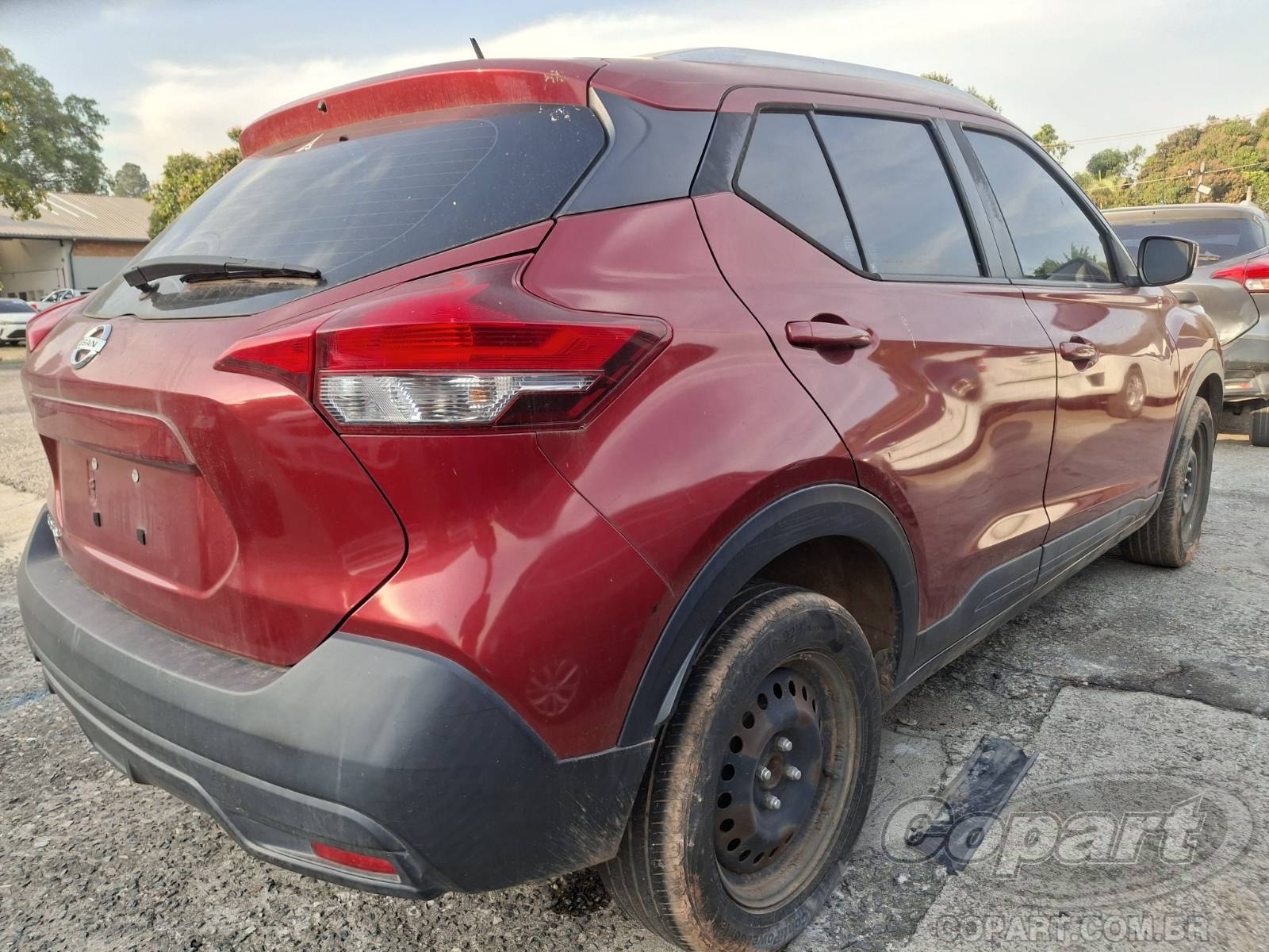 2020 NISSAN KICKS — foto 4 de 10