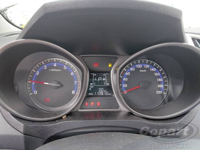 2015 HYUNDAI HB20 