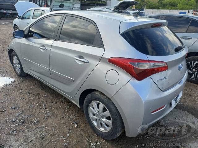 2014 HYUNDAI HB20 