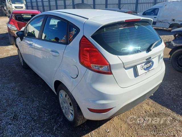 2014 FORD FIESTA 