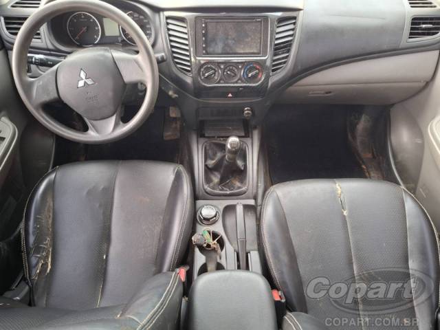 2021 MITSUBISHI L200 TRITON 
