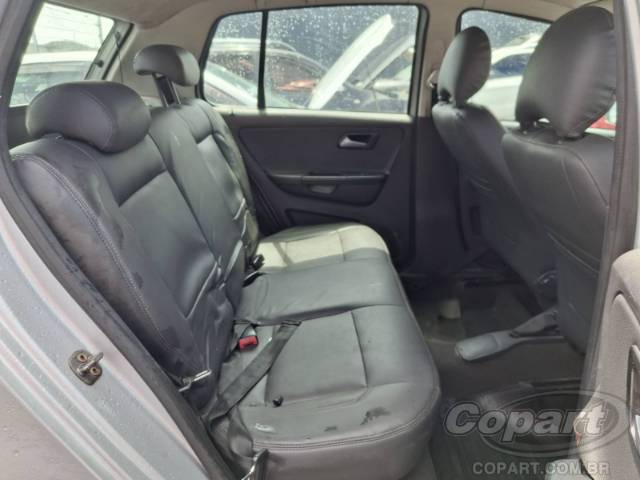 2012 VOLKSWAGEN FOX 
