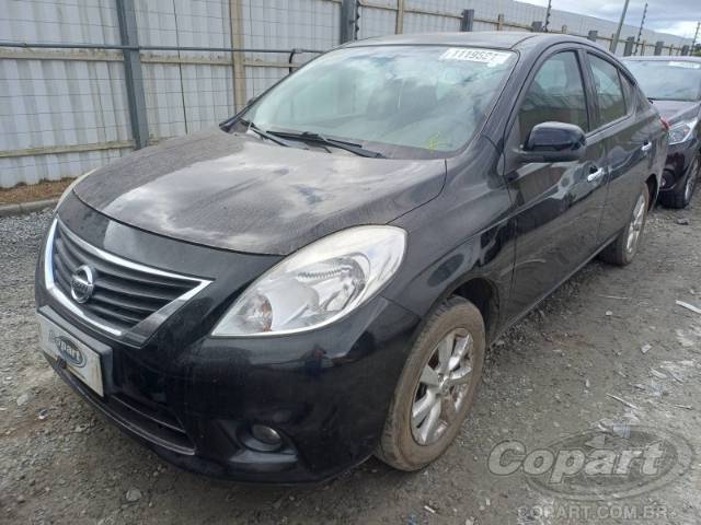 2014 NISSAN VERSA 