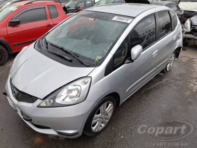 2010 HONDA FIT 