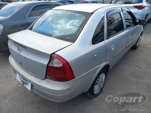 2005 CHEVROLET CORSA SEDAN 