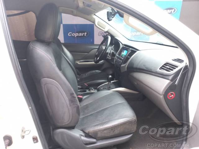 2021 MITSUBISHI L200 TRITON 