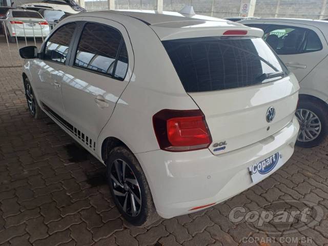 2021 VOLKSWAGEN GOL 