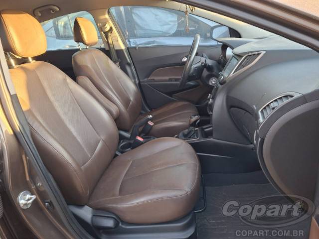 2016 HYUNDAI HB20 