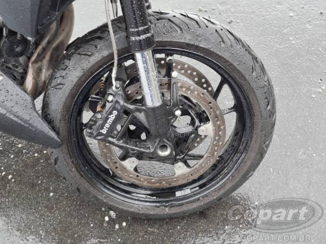 2025 BMW F 900 
