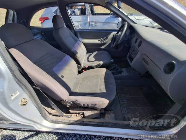 2001 CHEVROLET CELTA 