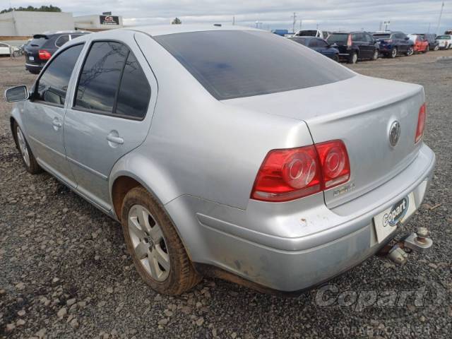 2008 VOLKSWAGEN BORA 