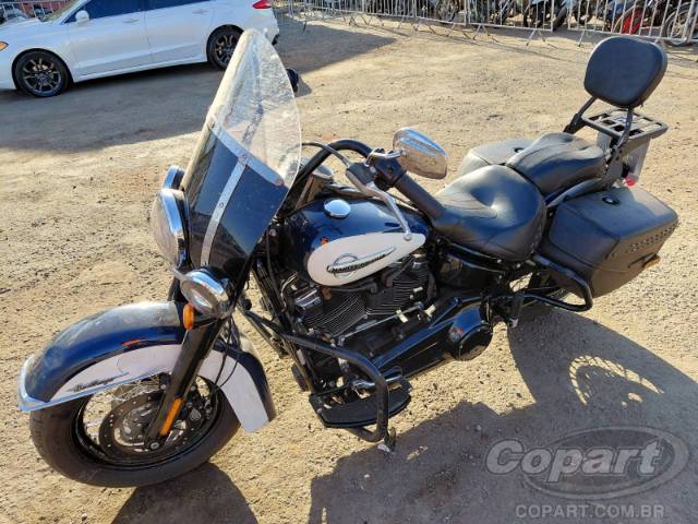 2019 HARLEY-DAVIDSON SOFTAIL 