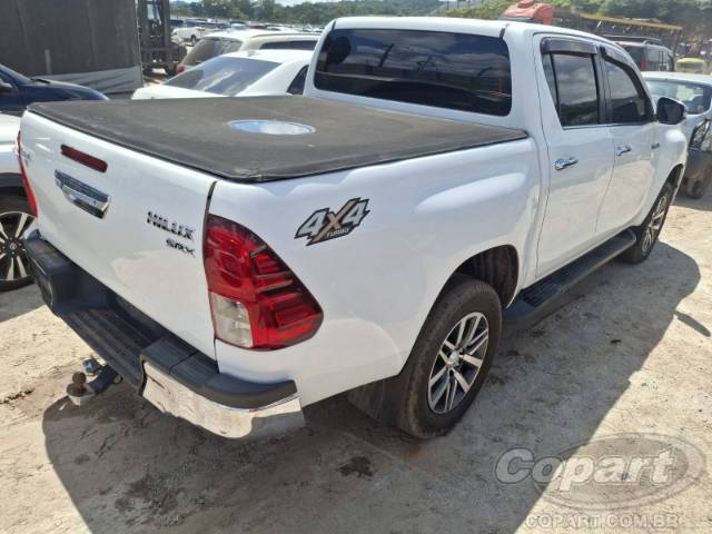 2017 TOYOTA HILUX CD 