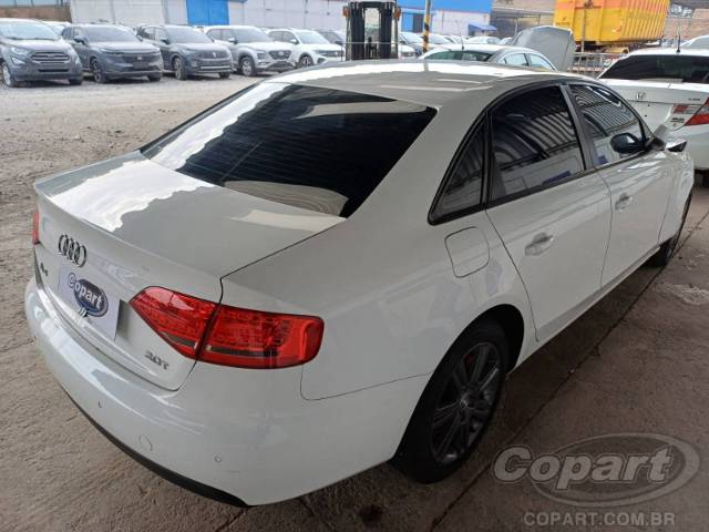 2011 AUDI A4 
