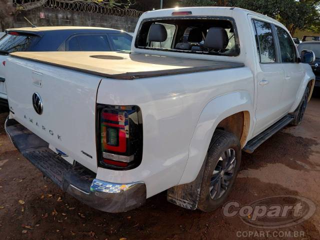 2025 VOLKSWAGEN AMAROK 