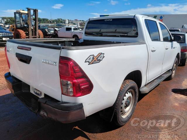 2019 TOYOTA HILUX CD 