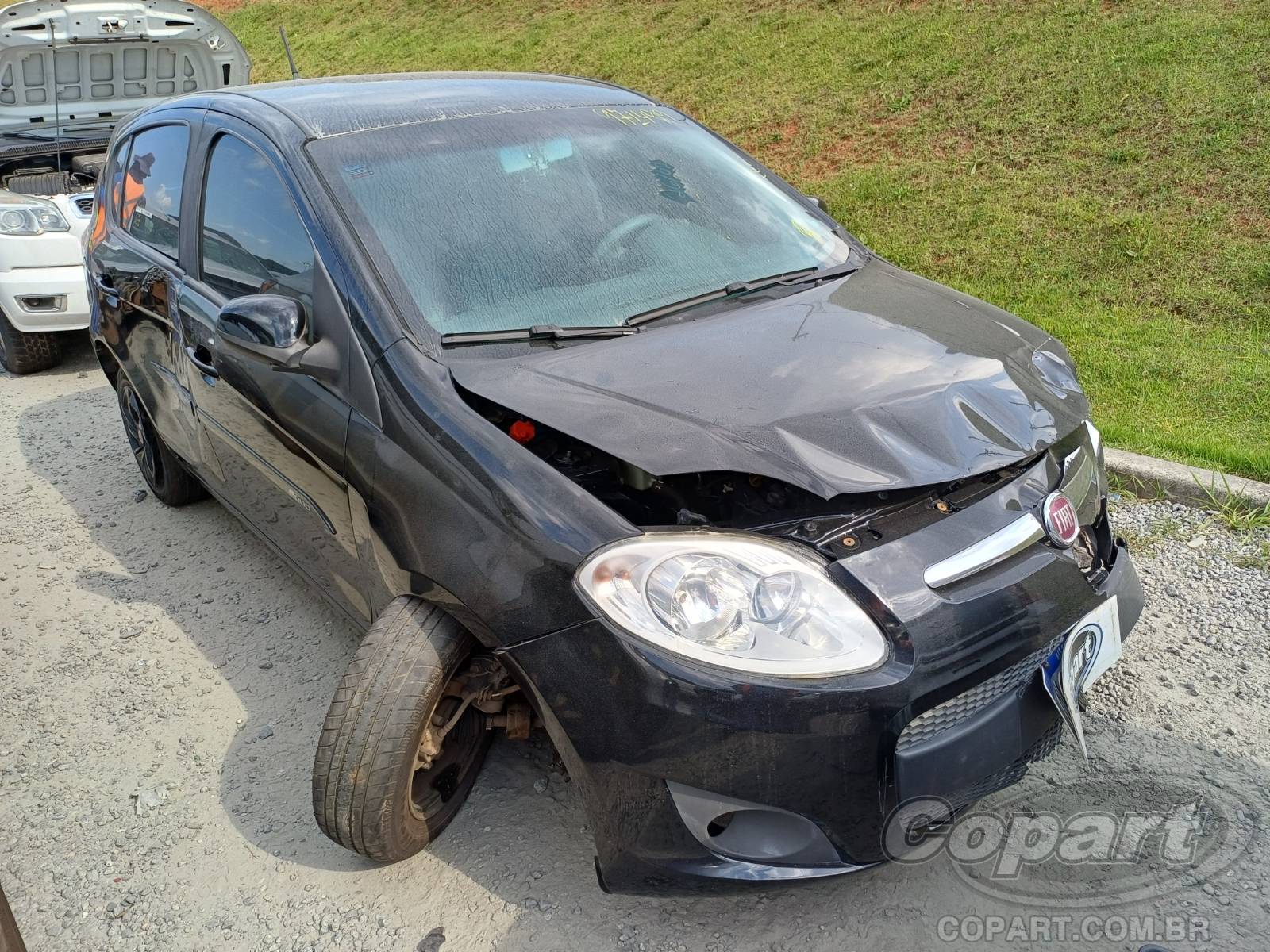 Veículo Fiat Palio Fiat Palio Attractive 1.4 Evo 2014 Médio Dano 2014 em leilão