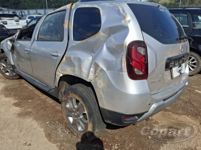 2019 RENAULT DUSTER 
