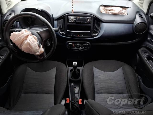 2017 FIAT UNO 