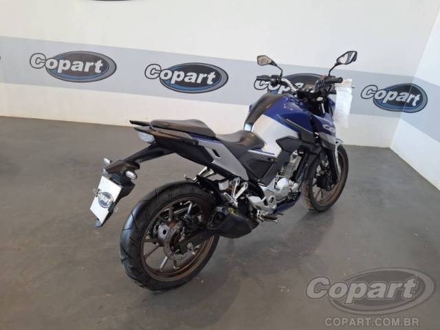 2023 HONDA CB 300F 