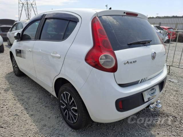 2015 FIAT PALIO 