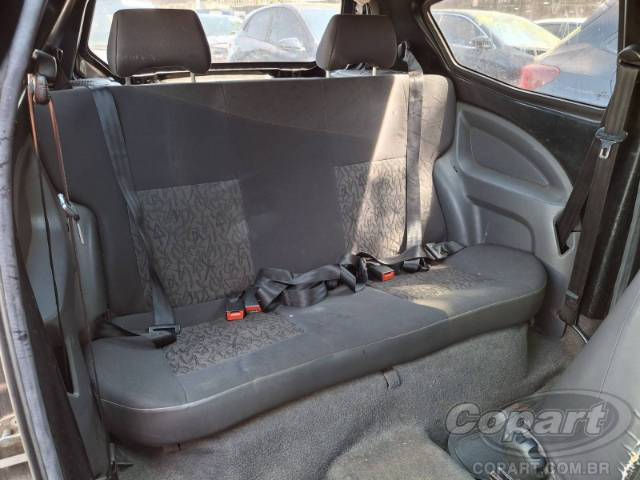 2011 FORD KA 