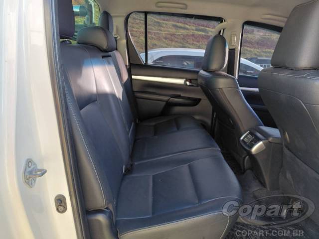 2016 TOYOTA HILUX CD 