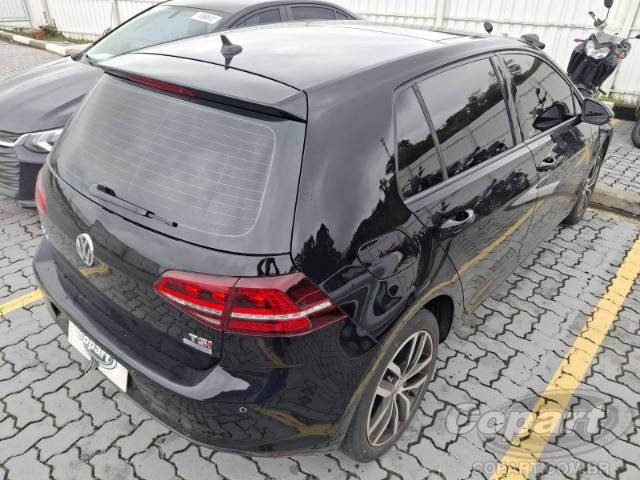 2014 VOLKSWAGEN GOLF 