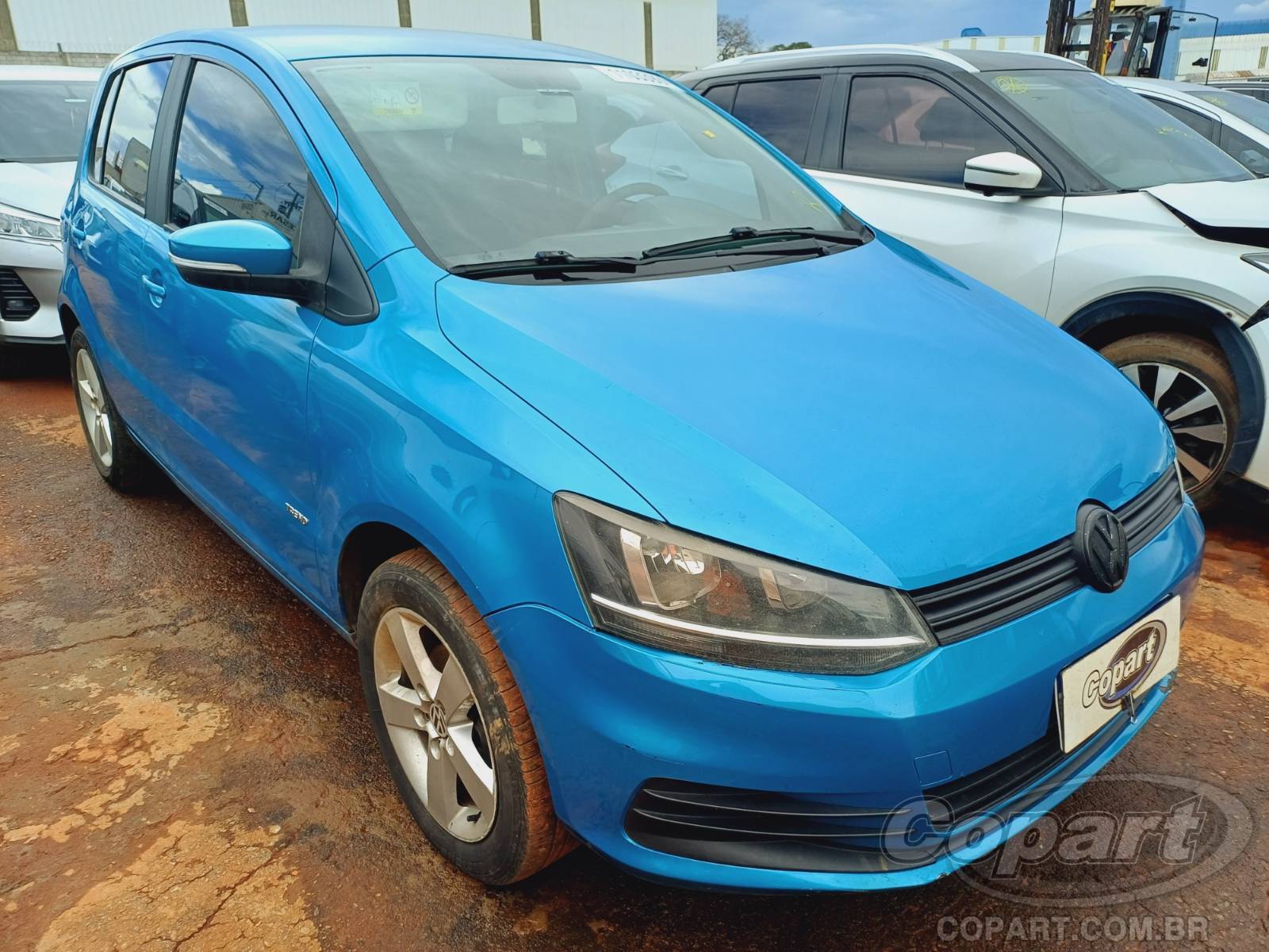 Veículo VW - VolksWagen Volkswagen Volkswagen Fox Trendline 1.0 Total Flex 2015 em leilão