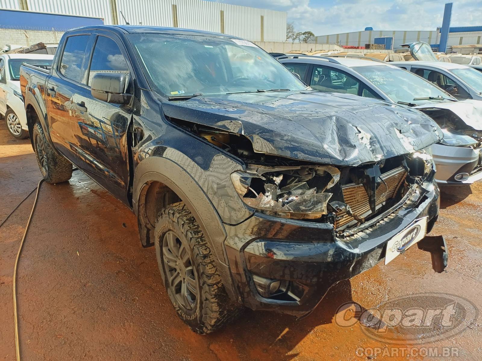 Ford Ranger CD 2022 em leilão