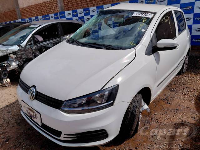 2017 VOLKSWAGEN FOX 