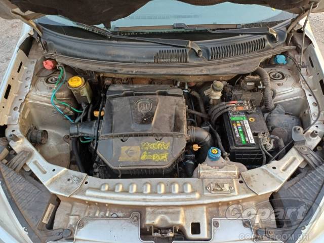 2015 FIAT GRAND SIENA 