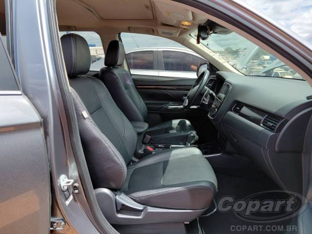 2018 MITSUBISHI OUTLANDER 