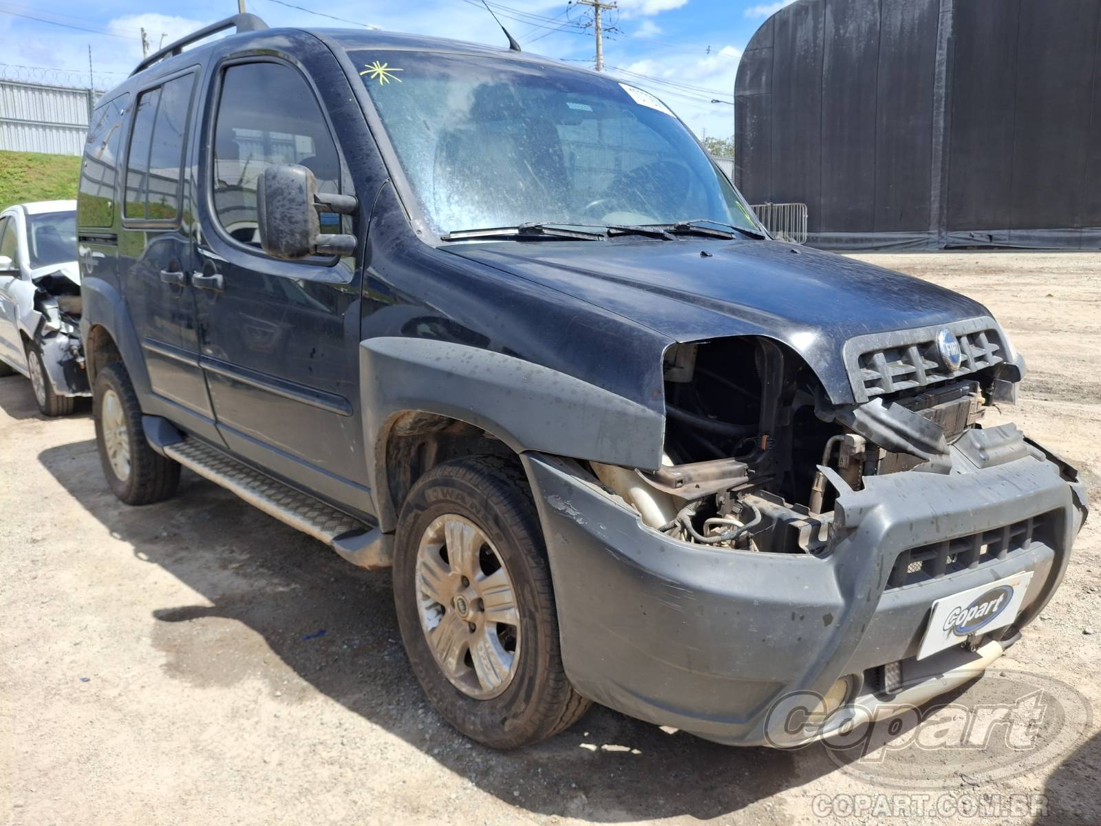 Veículo Fiat Doblo Fiat Doblo Adventure 1.8 2007 2007 em leilão