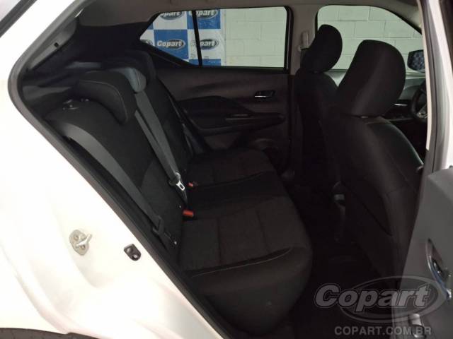 2025 NISSAN Kicks Play 