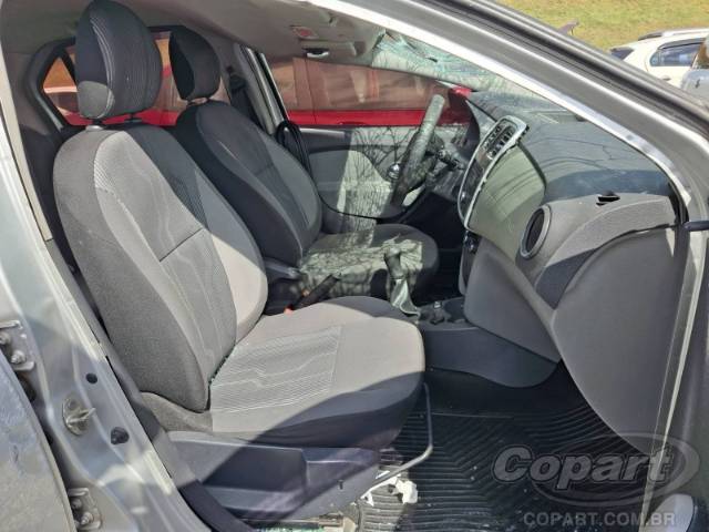 2015 RENAULT LOGAN 