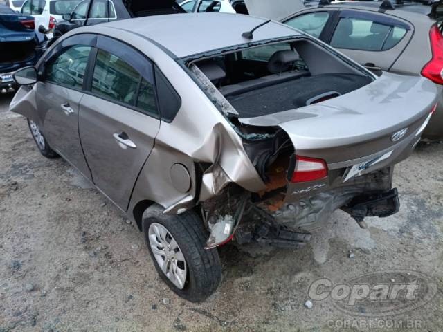 2016 HYUNDAI HB20S 